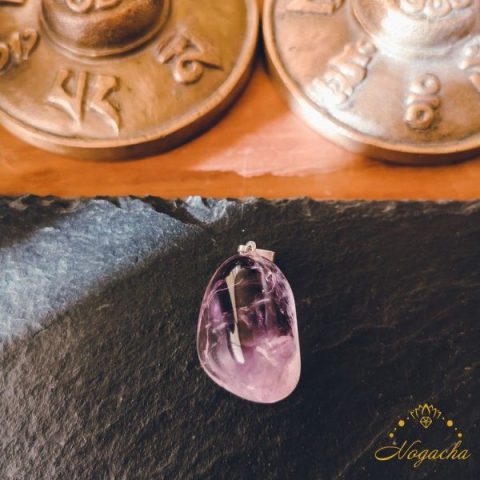 pendentif-pierre-roulee-amethyste