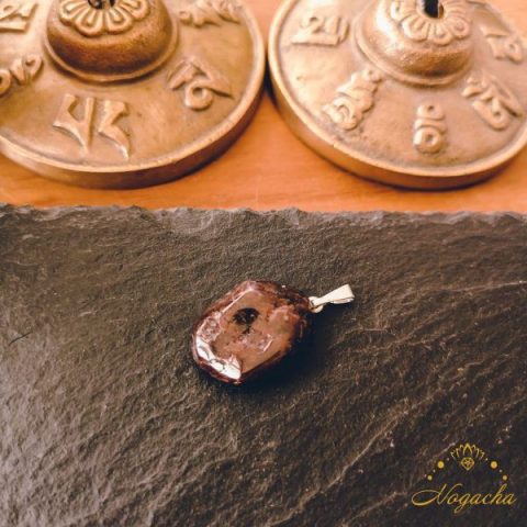 pendentif-pierre-roulee-grenat
