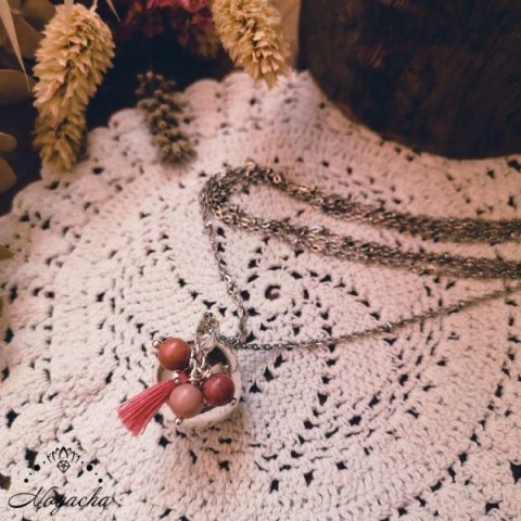 collier-bola-de-grossesse-pompon-rhodonite
