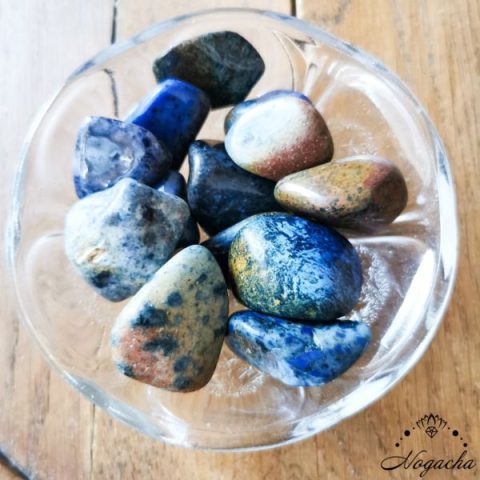 nogacha-pierre-roulee-dumortierite